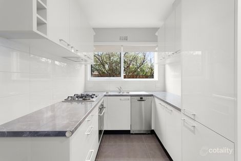 Property photo of 2/29 Sandham Street Elsternwick VIC 3185