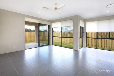 Property photo of 19 Colebrook Crescent Doolandella QLD 4077
