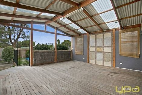 Property photo of 9 Eureka Road Diggers Rest VIC 3427