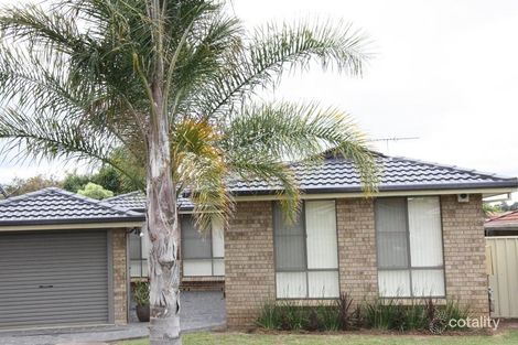 2/20 Kenny Cl, St Helens Park, NSW 2560