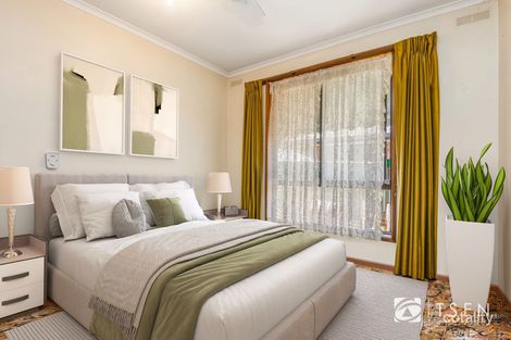 Property photo of 1/27 Nish Street Flora Hill VIC 3550
