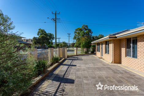 Property photo of 8 Powell Crescent Brookdale WA 6112