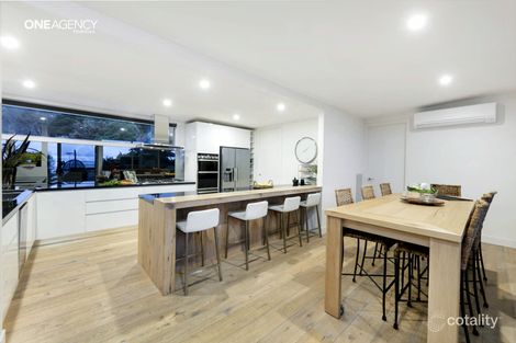 Property photo of 2 Storer Drive Dromana VIC 3936