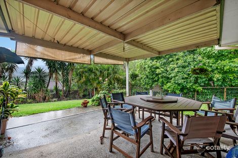 Property photo of 8 Jane Lane Oxenford QLD 4210