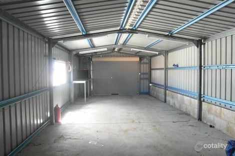 Property photo of 2 Shady Grove Yangebup WA 6164