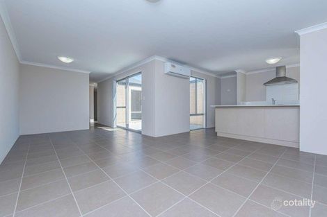 Property photo of 18 Buncrana View Southern River WA 6110