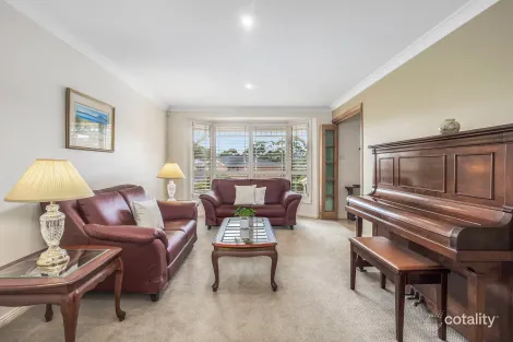 Property photo of 7 Boxsell Close Menai NSW 2234