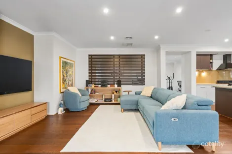 Property photo of 14 Geranium Court Berwick VIC 3806