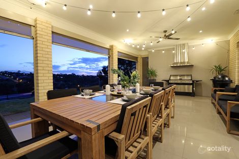 Property photo of 32 Bayley Circuit Trott Park SA 5158