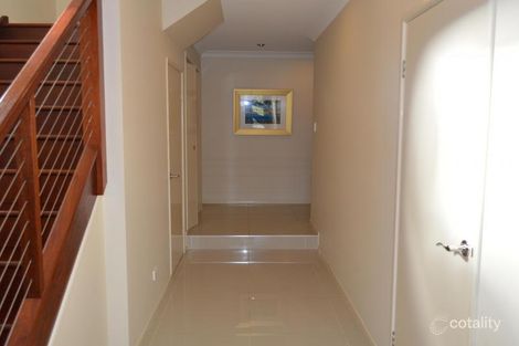 Property photo of 27 Bridge Street Wynnum QLD 4178