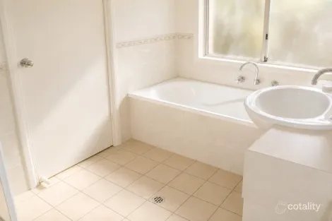 Property photo of 46 Parkview Drive Mount Barker SA 5251