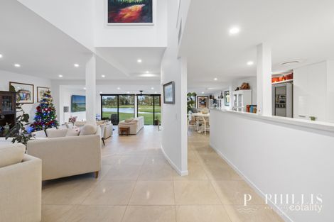 Property photo of 5459 Merion Terrace Hope Island QLD 4212