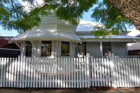 24b Marlborough St, Perth, WA 6000