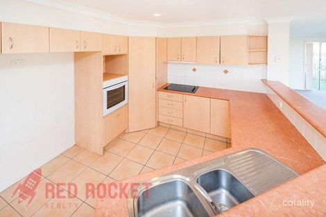 Property photo of 8 Golfgreen Terrace Meadowbrook QLD 4131