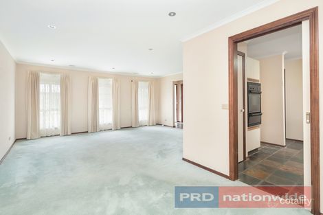 Property photo of 5 Bonshaw Drive Sebastopol VIC 3356