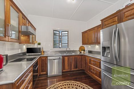 Property photo of 14 Ballard Street Mysterton QLD 4812