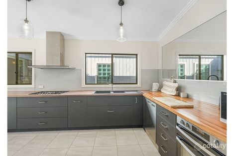 Property photo of 1580 Ocean Drive Lake Cathie NSW 2445