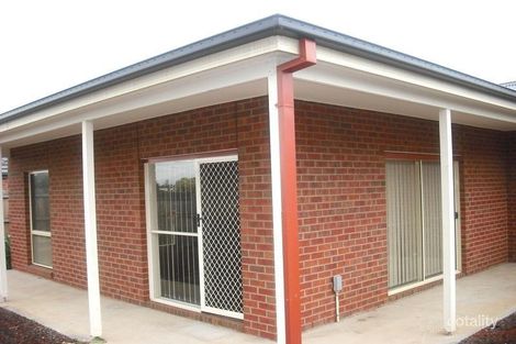 1/33 Oneills Rd, Melton, VIC 3337