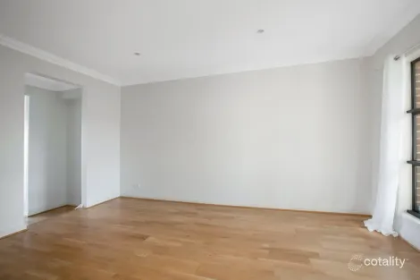 Property photo of 4/977-979 High Street Reservoir VIC 3073