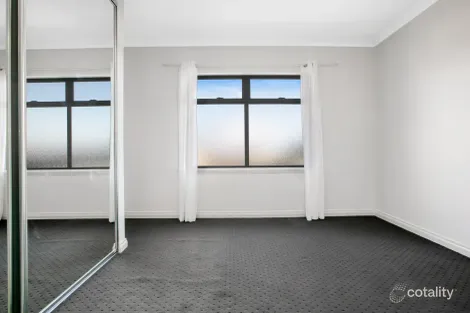 Property photo of 4/977-979 High Street Reservoir VIC 3073