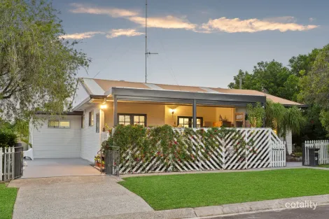 1 Armitage Ct, Noosaville, QLD 4566