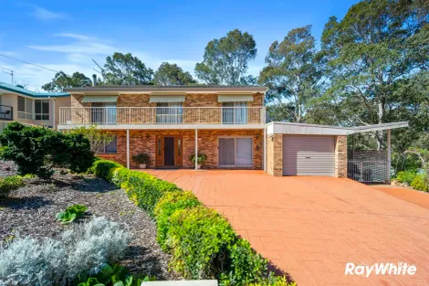 22 PENTHOUSE PL, NORTH BATEMANS BAY, NSW 2536