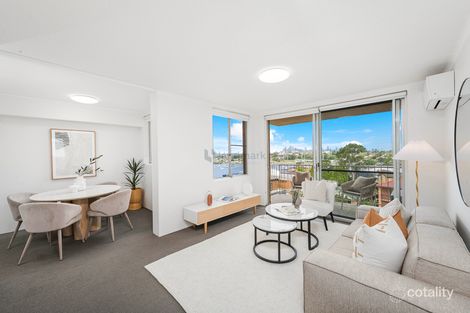 Property photo of 20/1 Bortfield Drive Chiswick NSW 2046