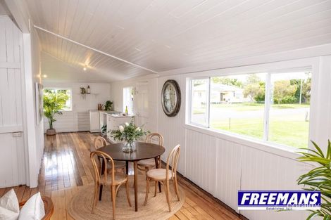 Property photo of 1 Knight Street Kingaroy QLD 4610