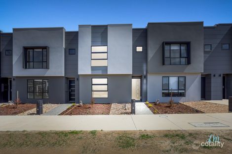 25 Hollywood Dr, Roxburgh Park, VIC 3064