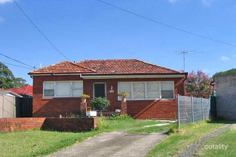 34 Warringa St, Yagoona, NSW 2199