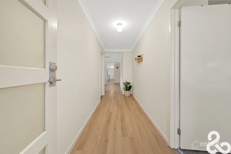 Property photo of 9 Applegum Drive South Morang VIC 3752