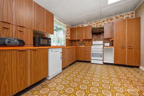 Property photo of 36 Waratah Street Kahibah NSW 2290
