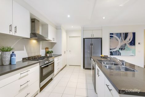 Property photo of 9 Beechtree Way Cranbourne North VIC 3977