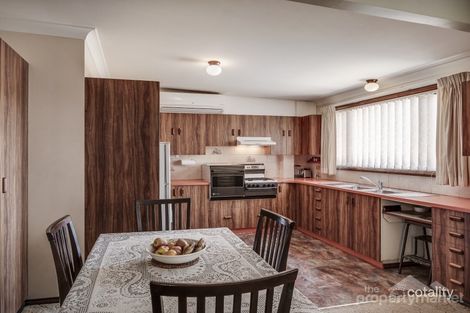 Property photo of 328 Lakedge Avenue Berkeley Vale NSW 2261