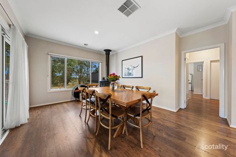 Property photo of 4 Jakobi Court Bunyip VIC 3815