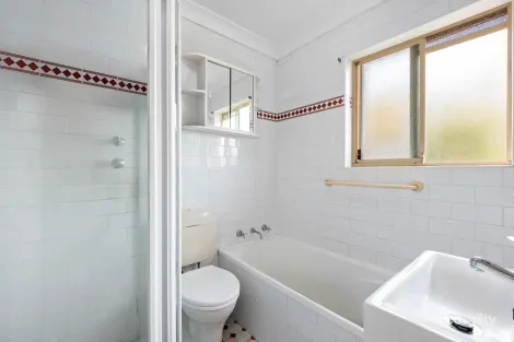 Property photo of 3/8 Carnegie Circuit Chifley NSW 2036