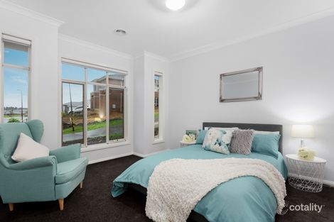 Property photo of 49 Eastbourne Crescent Officer VIC 3809