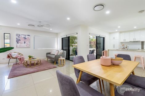 Property photo of 1/7 Penrock Parade Labrador QLD 4215
