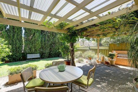 Property photo of 18 The Glade Aberfoyle Park SA 5159