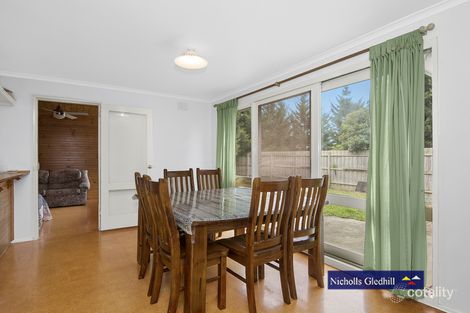 Property photo of 1 Goodjohn Court Endeavour Hills VIC 3802