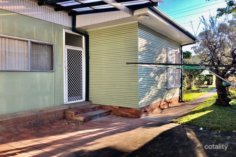 Property photo of 1/24 Princes Highway Fairy Meadow NSW 2519