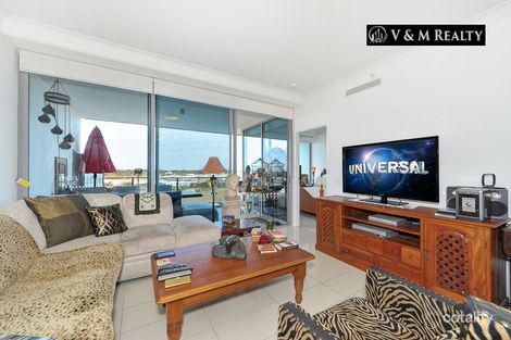 Property photo of 706/43 Harbour Town Drive Biggera Waters QLD 4216