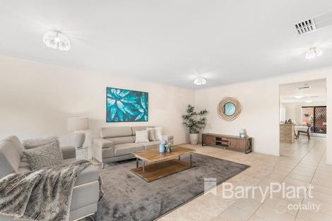 Property photo of 87 Manning Clark Road Mill Park VIC 3082