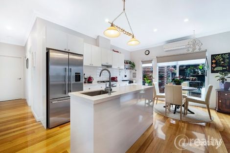 Property photo of 2/126 Glenfern Road Ferntree Gully VIC 3156