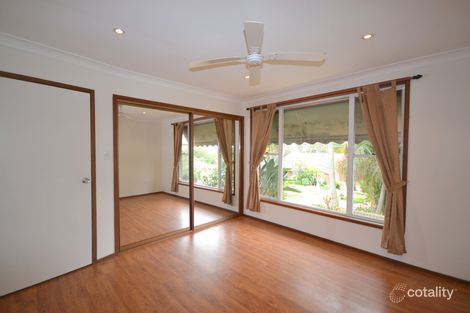 Property photo of 8 Redgum Close Bateau Bay NSW 2261