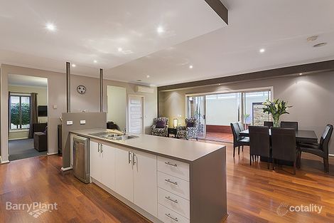 Property photo of 15 Hollington Way Berwick VIC 3806