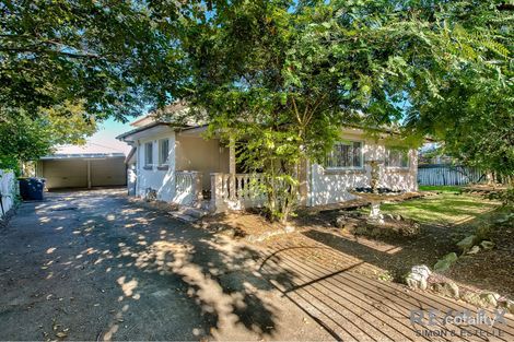 Property photo of 715 Cavendish Road Holland Park QLD 4121