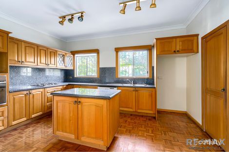 Property photo of 715 Cavendish Road Holland Park QLD 4121