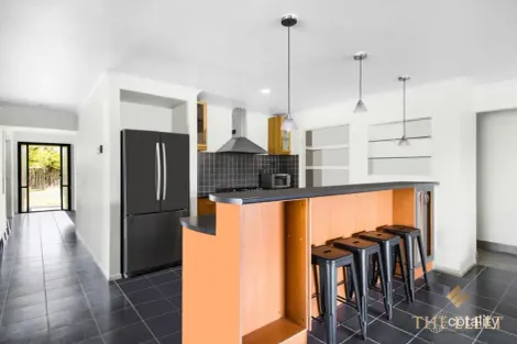 Property photo of 4 Conservation Drive Tarneit VIC 3029