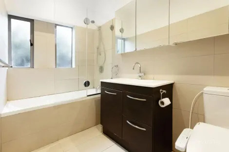 Property photo of 570 Waverley Road Malvern East VIC 3145